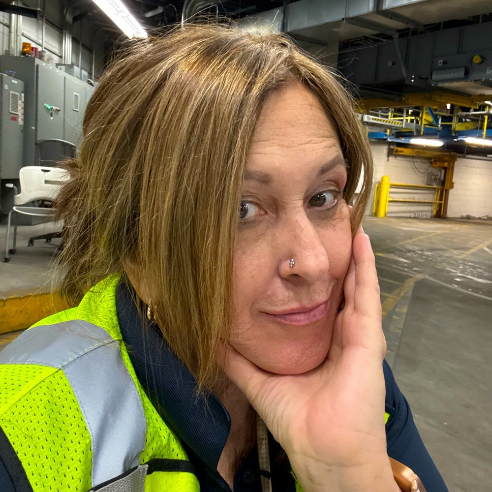 Meet your Posher, Lori